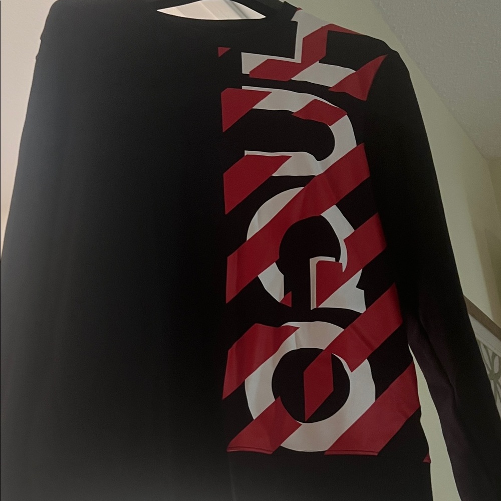 HUGO Men's Bold Black and Red Crewneck Sweater